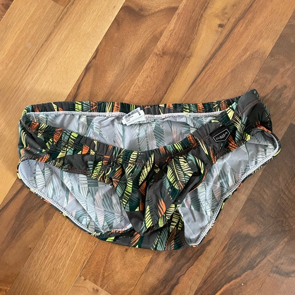 Clever Briefs - Picture 3 of 3